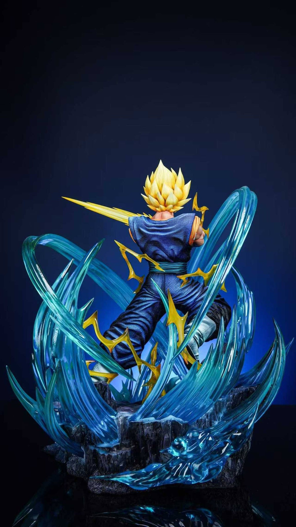 [Pre-Order] Yi Shou Studio- GOGETA X VEGITO
